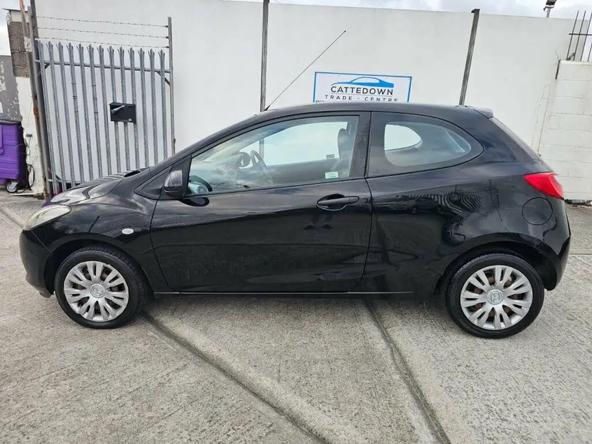 2010-mazda-mazda2-13-ts-air-con-3d-big-1