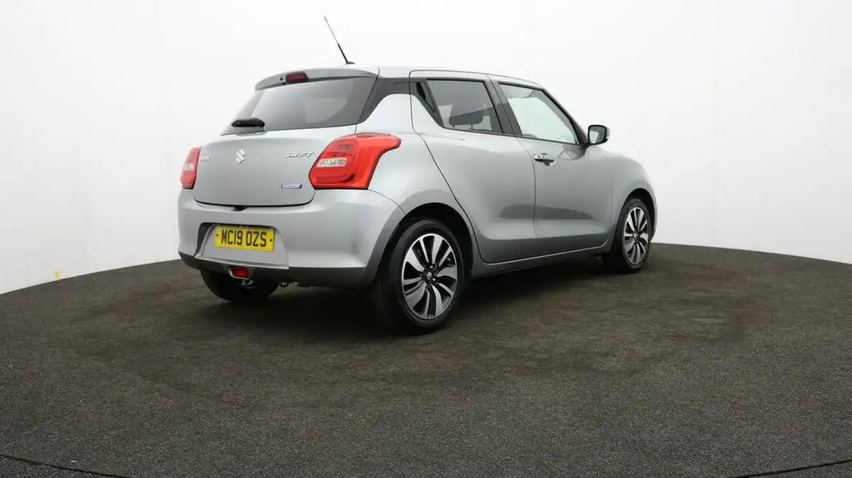 2019-suzuki-swift-10-boosterjet-sz5-shvs-big-79