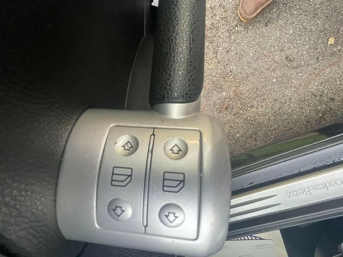 2007-mercedes-benz-slk-18-slk200-kompressor-auto-big-14