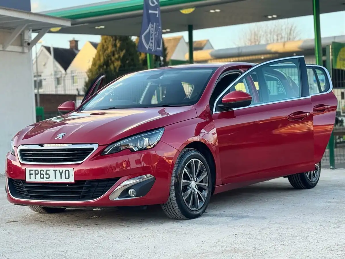 2015-peugeot-308-16-bluehdi-allure-16bluehdi-big-12
