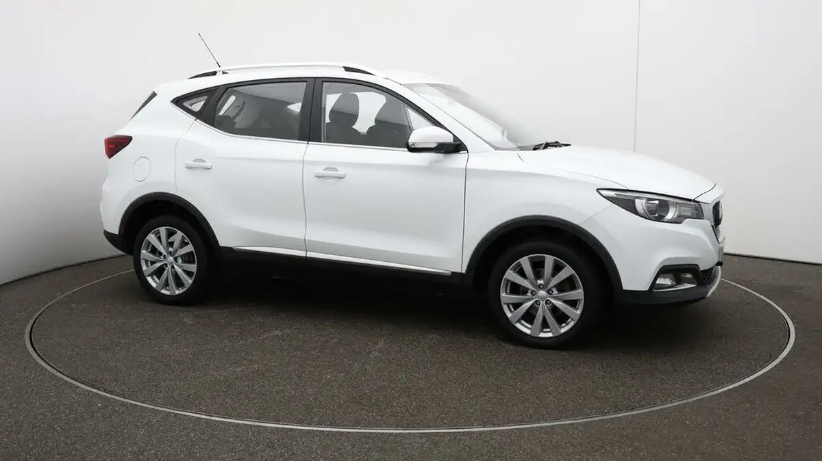 2019-mg-zs-suv-15-vti-tech-excite-106ps-big-37