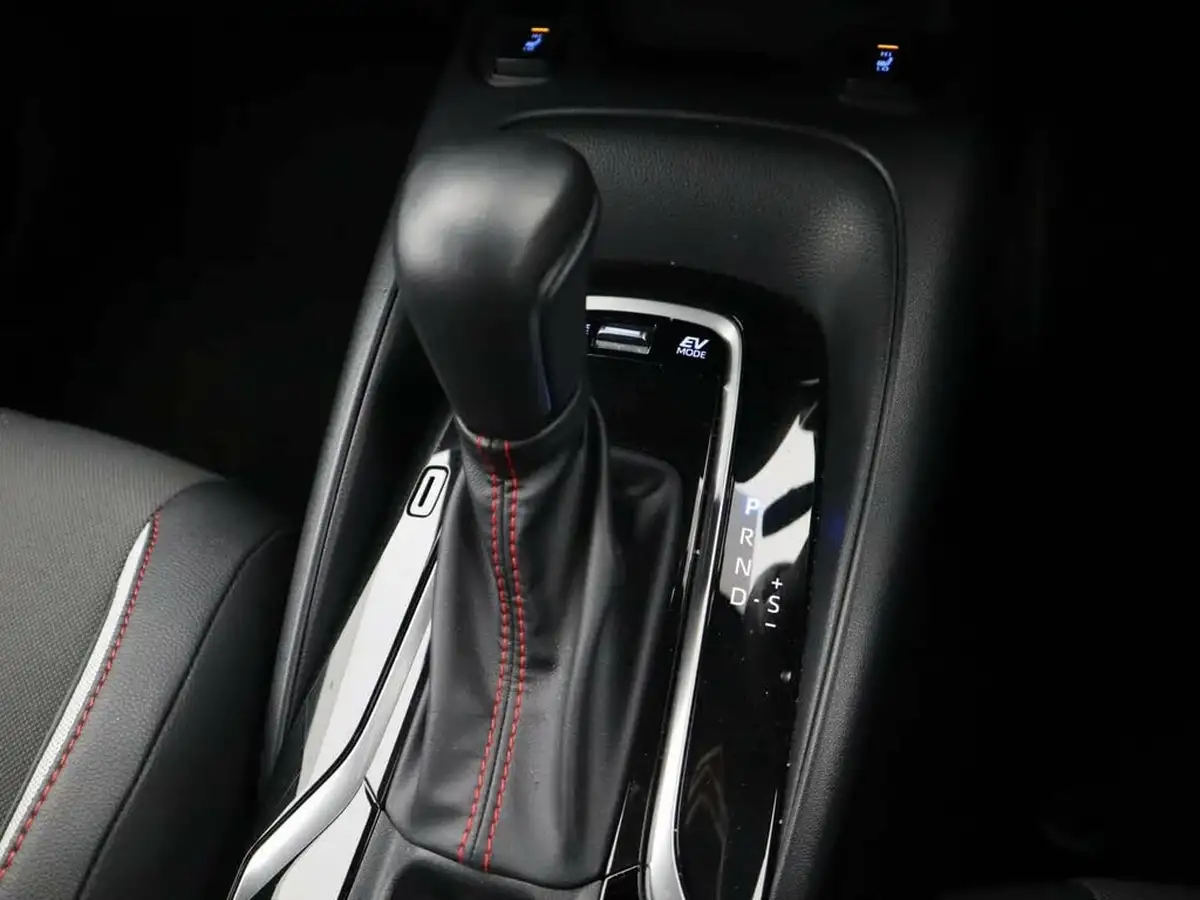 2023-toyota-corolla-20-vvt-i-gr-sport-193bhp-hatchback-big-21