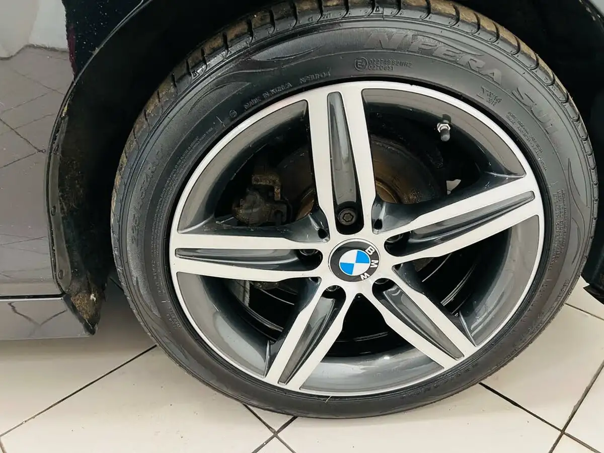 2017-bmw-1-series-20td-118d-sport-5d-big-19