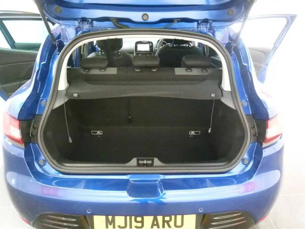 2019-renault-clio-09-tce-iconic-75ps-big-19