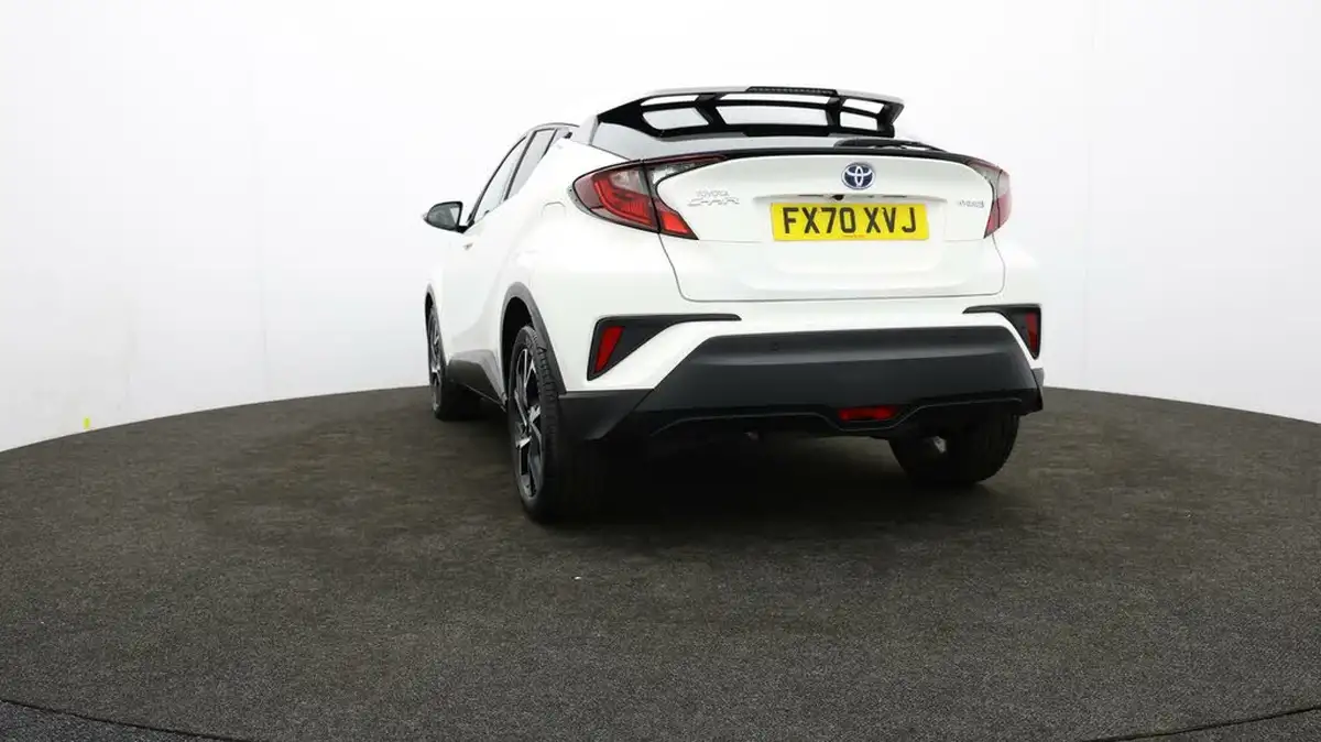 2020-toyota-c-hr-18-vvt-i-design-big-24
