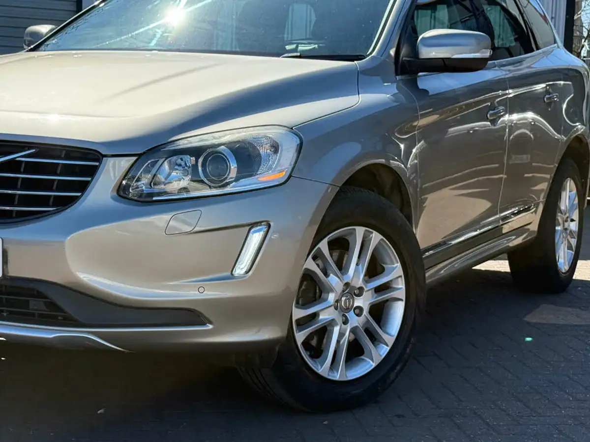 2014-volvo-xc60-20td-d4-se-lux-181bhp-nav-ss-1969cc-geartronic-big-11