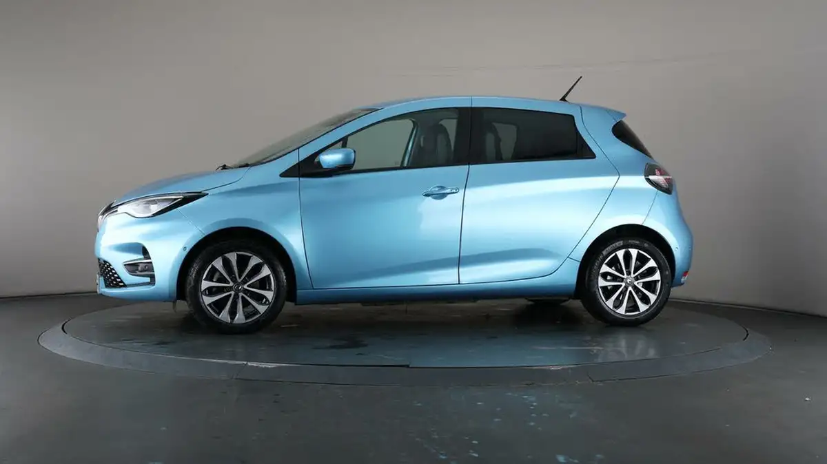 2022-renault-zoe-e-gt-line-big-31