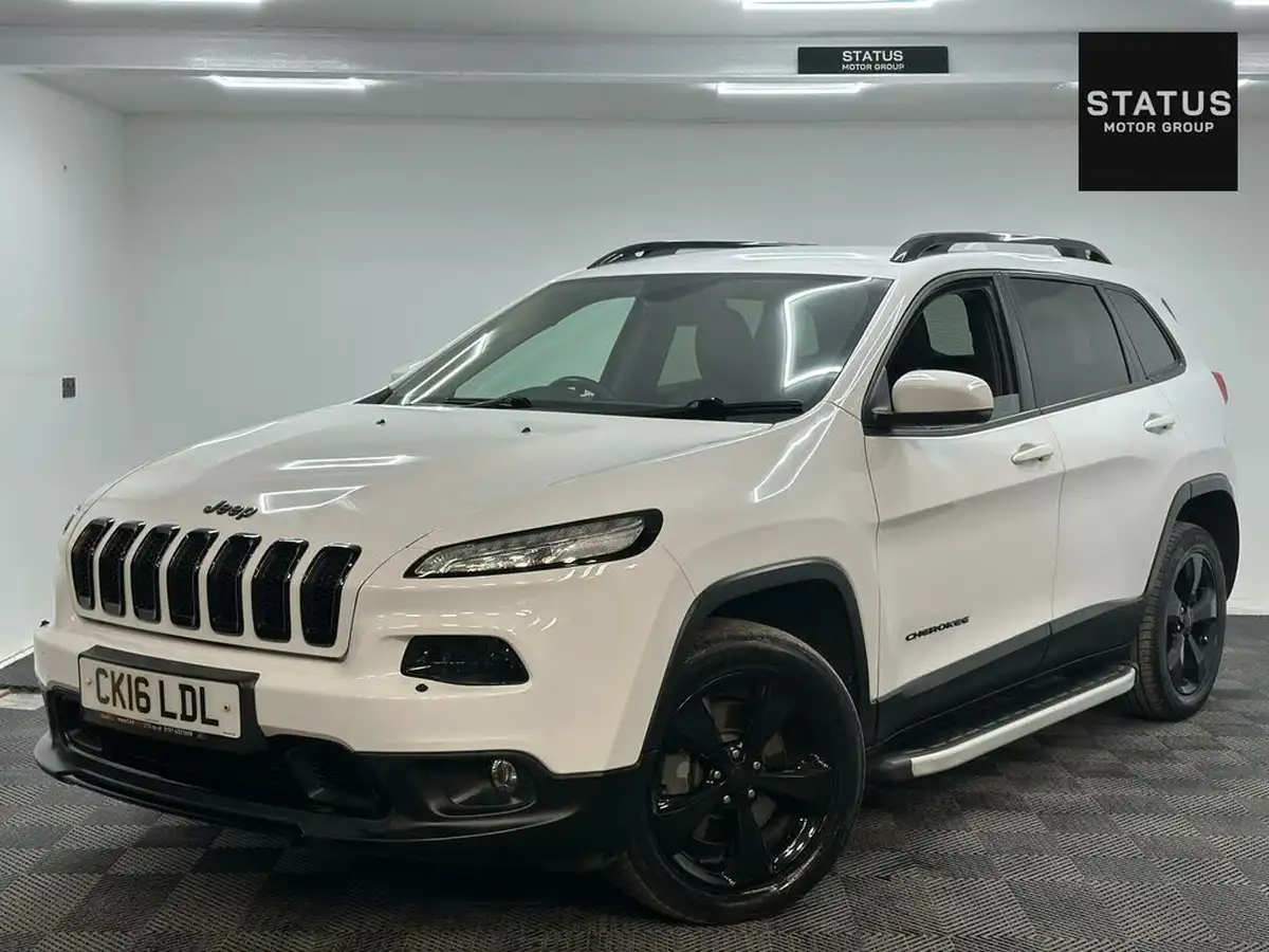 2016-jeep-cherokee-22multijet-ii-night-eagle-big-4
