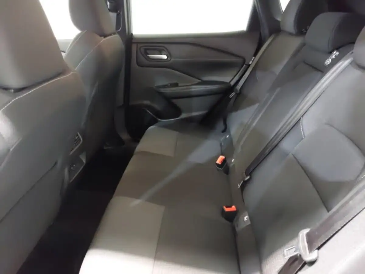 2024-nissan-qashqai-13-dig-t-n-connecta-140ps-big-5