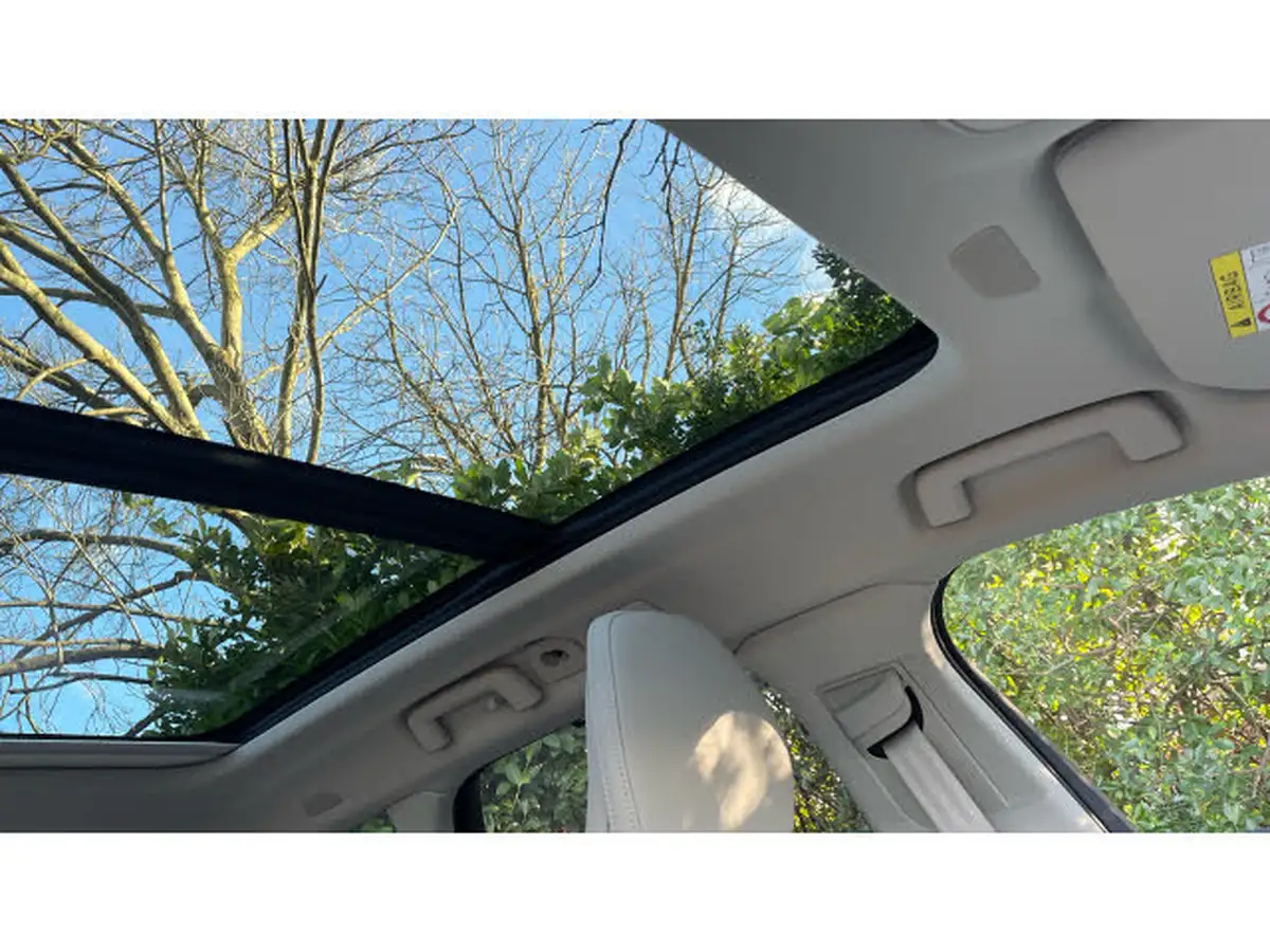 2024-volvo-v90-20-t8-ultimate-big-33
