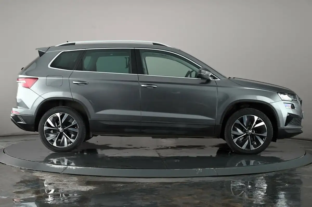 2022-skoda-karoq-15-tsi-se-l-big-2