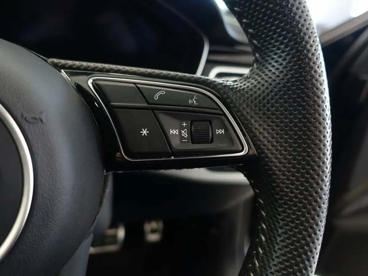 2020-audi-a4-avant-20-30-tdi-s-line-big-18