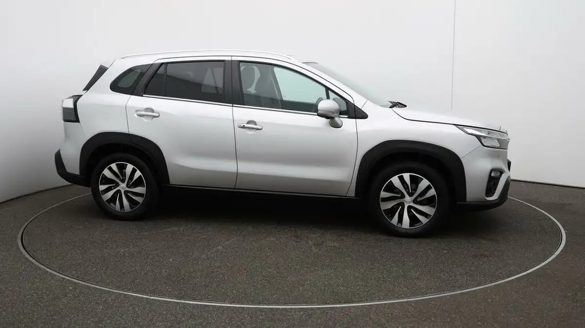 2022-suzuki-s-cross-14-boosterjet-ultra-big-44