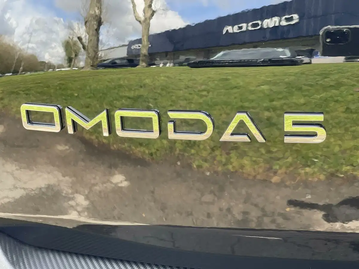 2025-omoda-5-16-t-gdi-noble-big-7