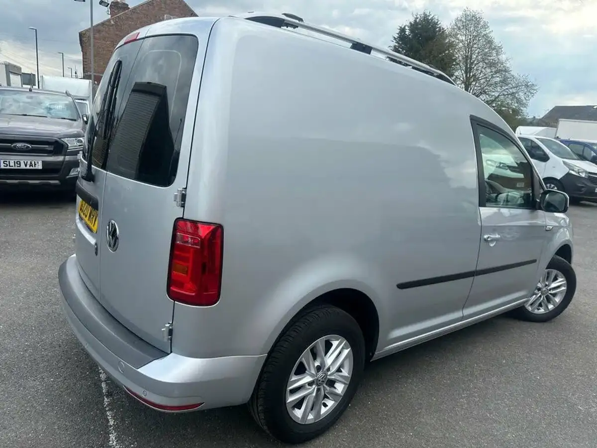 2020-volkswagen-caddy-20tdi-c20-highline-bmt-102pseu6dt-big-39