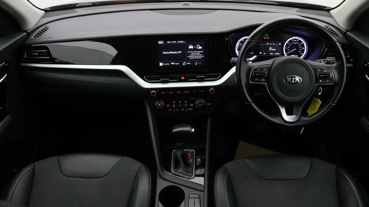 2020-kia-niro-16-gdi-2-big-12