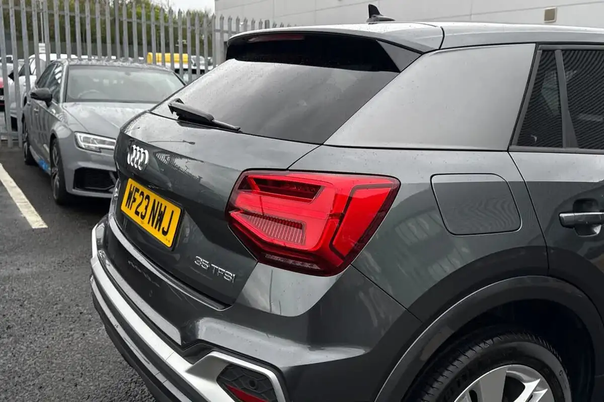 2023-audi-q2-15-35-tfsi-s-line-tronic-big-7