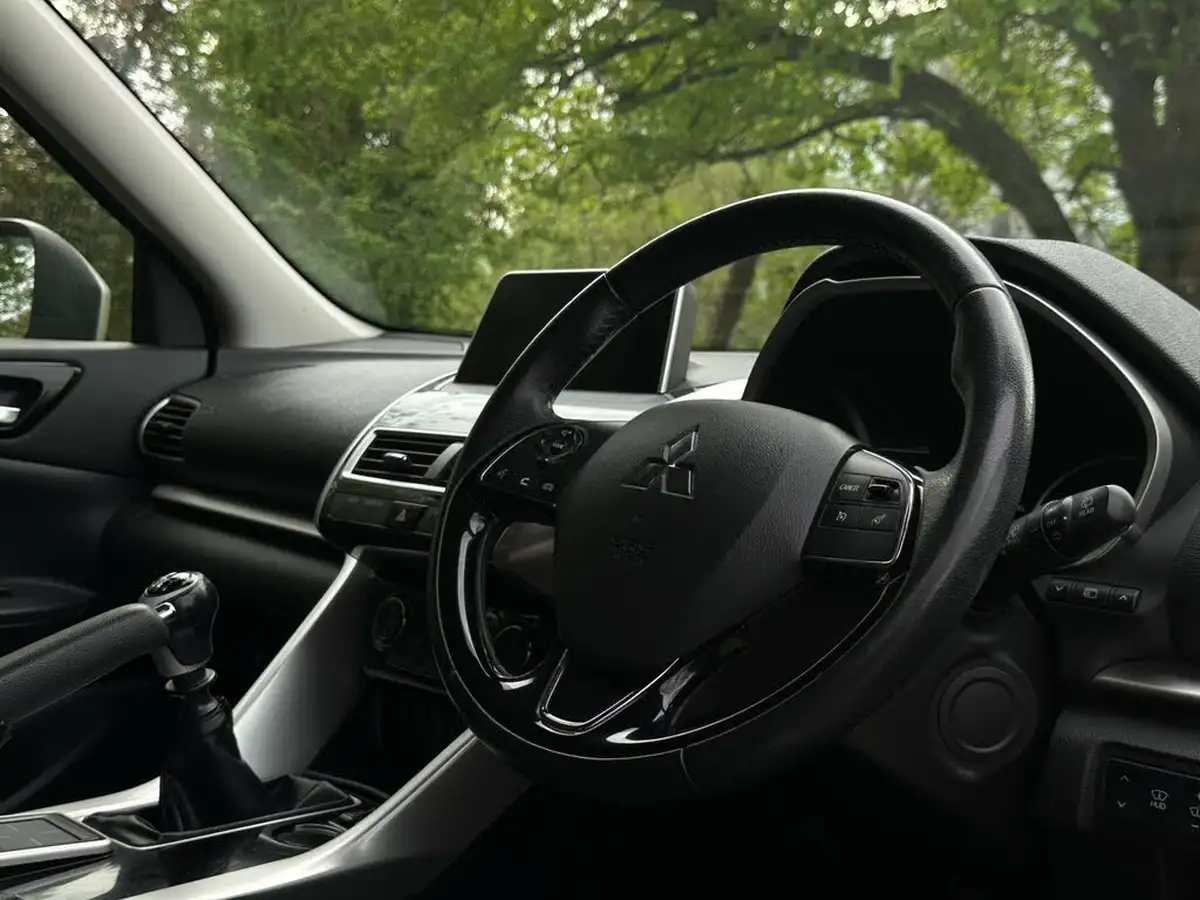 2018-mitsubishi-eclipse-cross-15-3-big-1