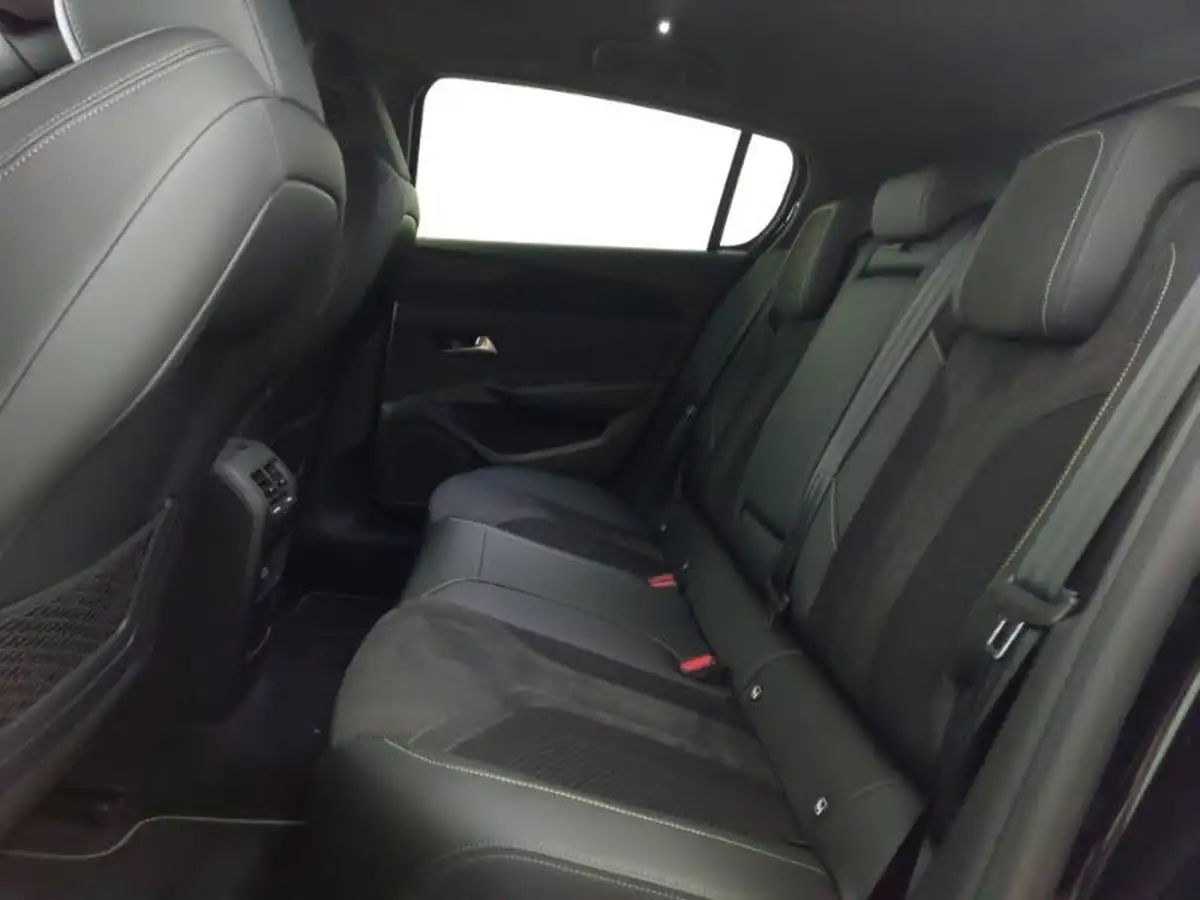 2023-peugeot-308-15-bluehdi-gt-130ps-big-5