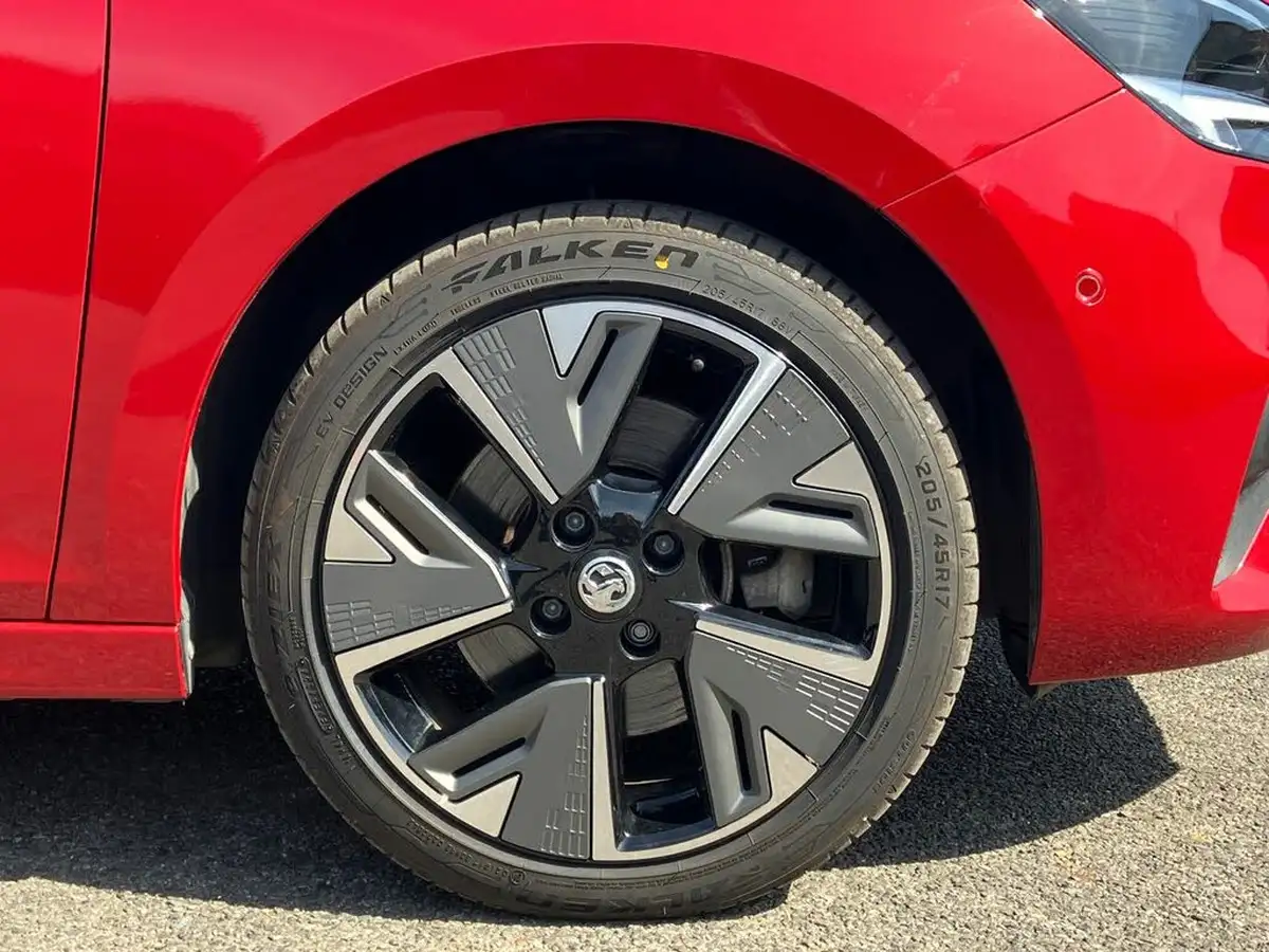 2022-vauxhall-corsa-e-elite-premium-big-6