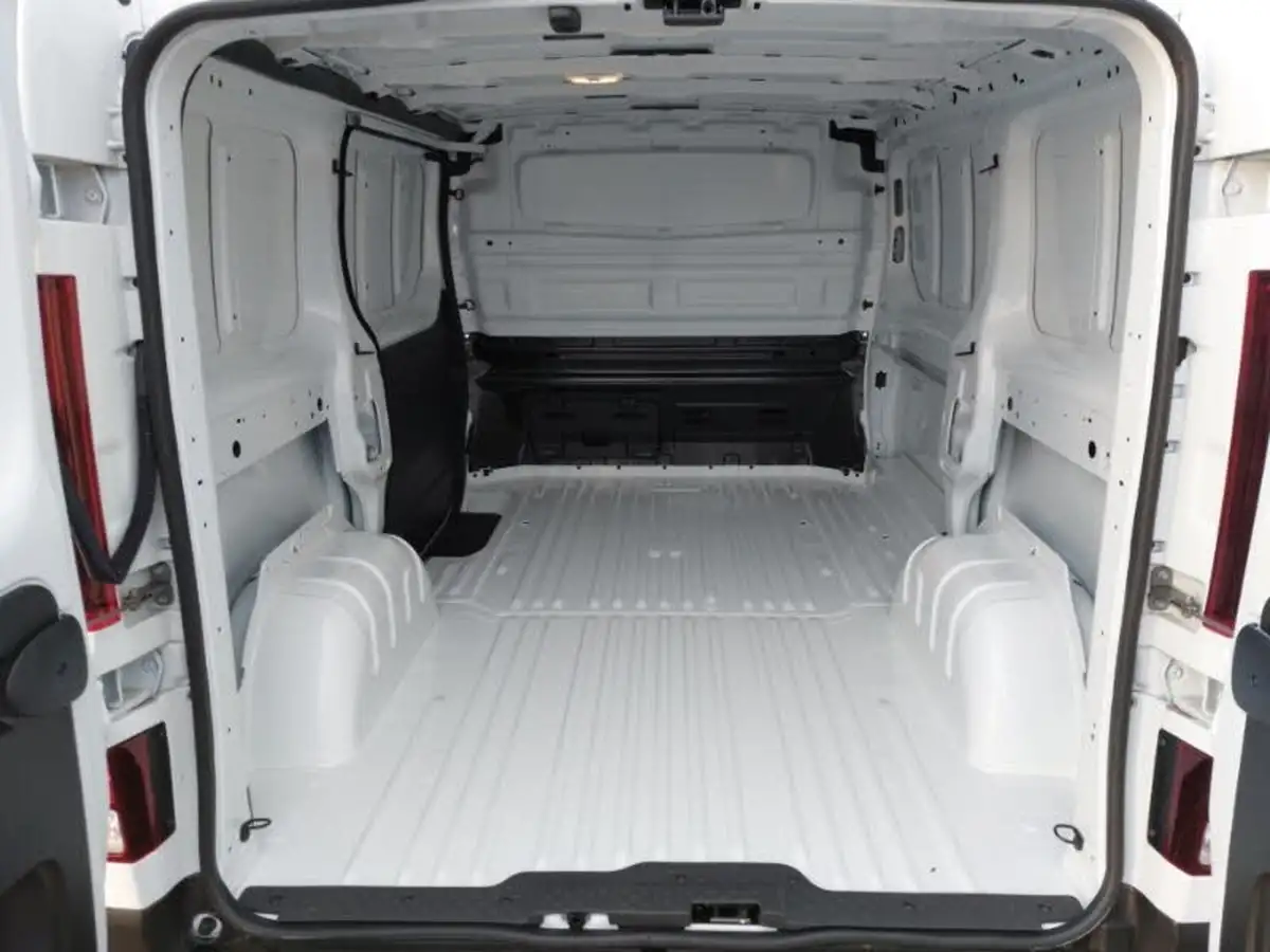 2023-renault-trafic-20dci-sl30-130-extra-eu6d-big-7