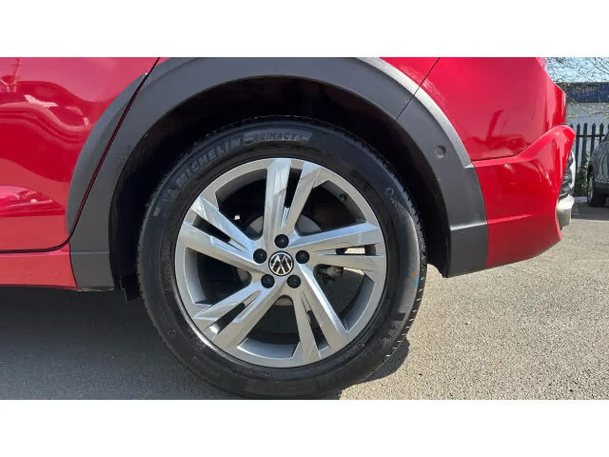 2022-volkswagen-taigo-15-tsi-r-line-big-4