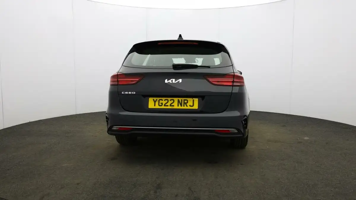2022-kia-ceed-10-t-gdi-2-sportswagon-big-53