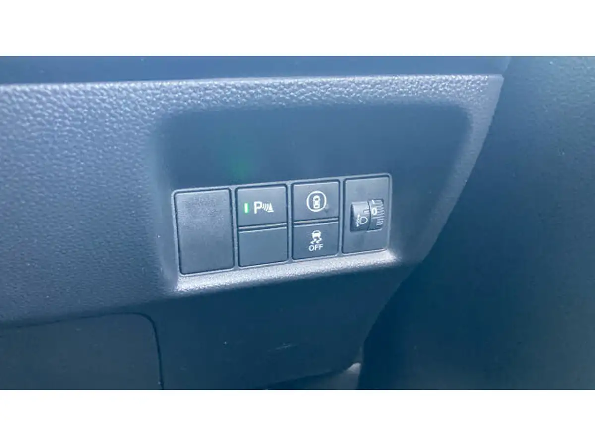 2022-honda-jazz-15-i-mmd-ex-109ps-big-19