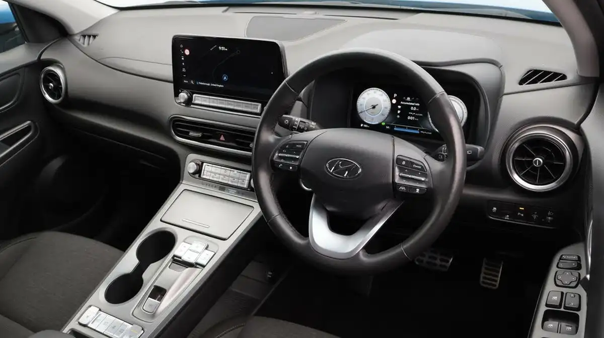 2022-hyundai-kona-e-premium-204ps-64kwh-7kw-obc-big-9