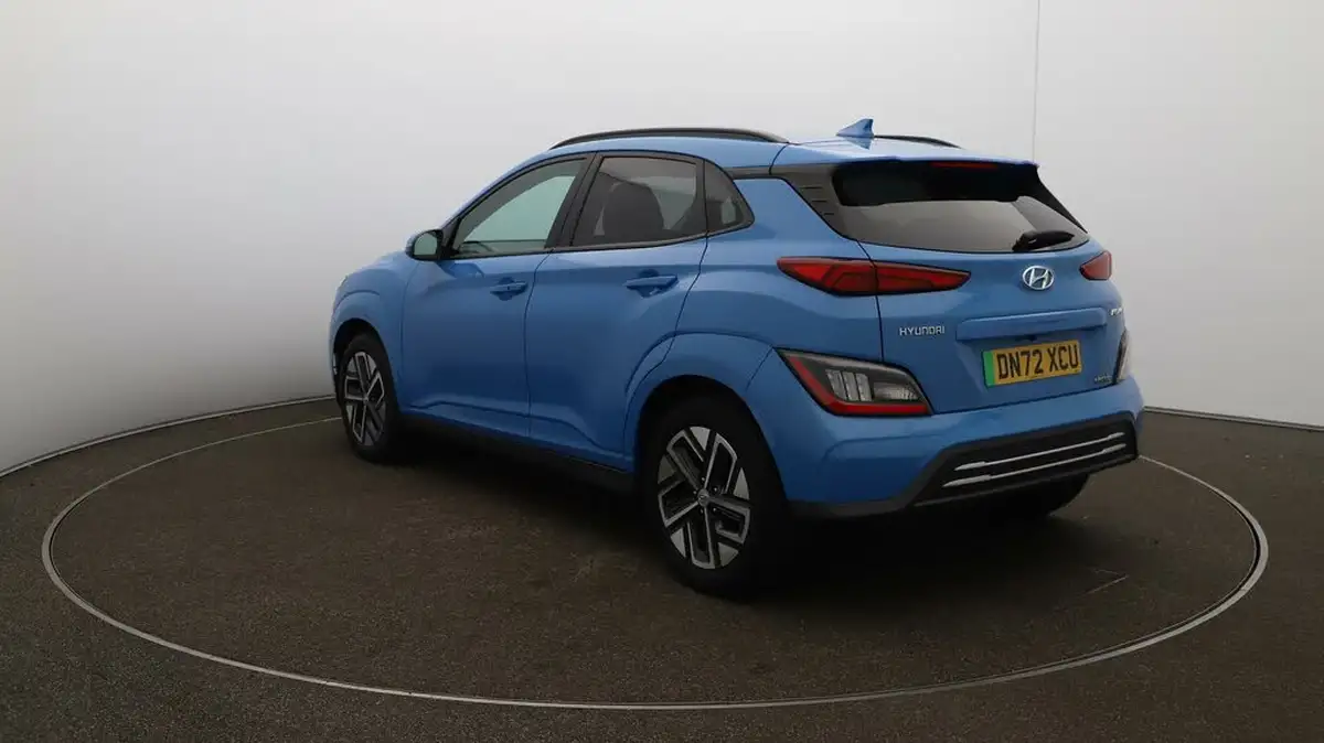 2022-hyundai-kona-e-premium-204ps-64kwh-7kw-obc-big-54