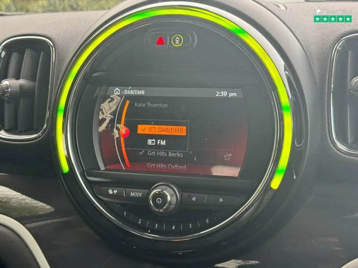 2019-mini-countryman-big-17