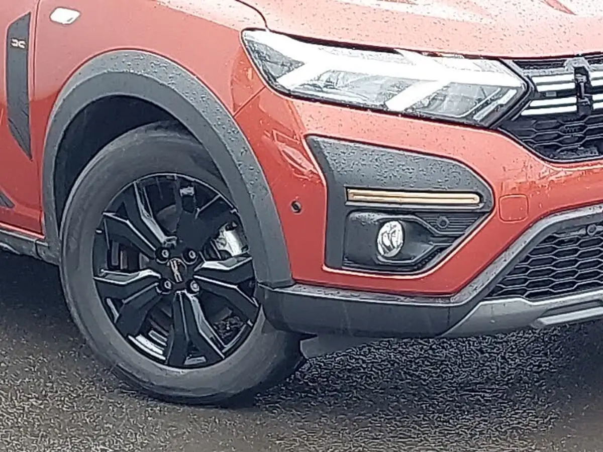 2024-dacia-jogger-16-tce-extreme-big-8