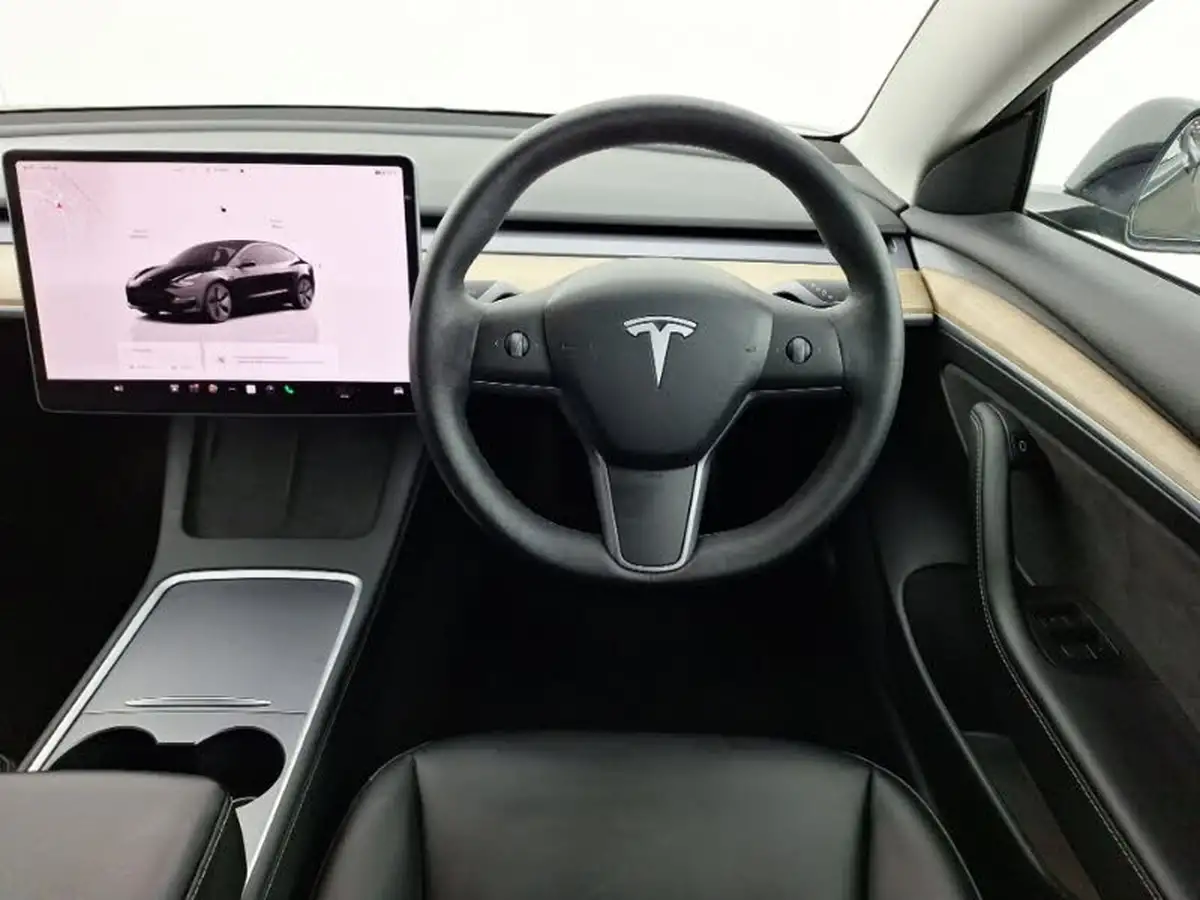 2022-tesla-model-3-e-long-range-big-6