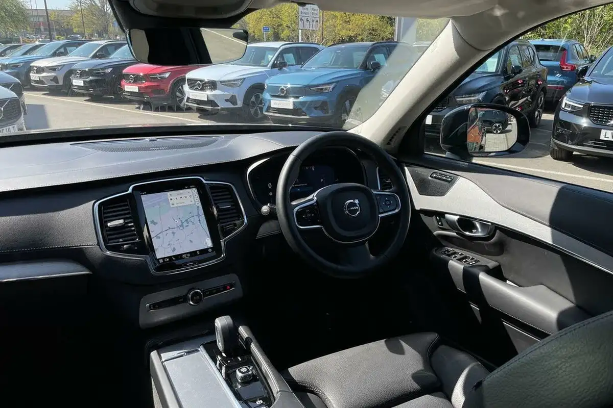 2024-volvo-xc90-20-t8-plus-big-33