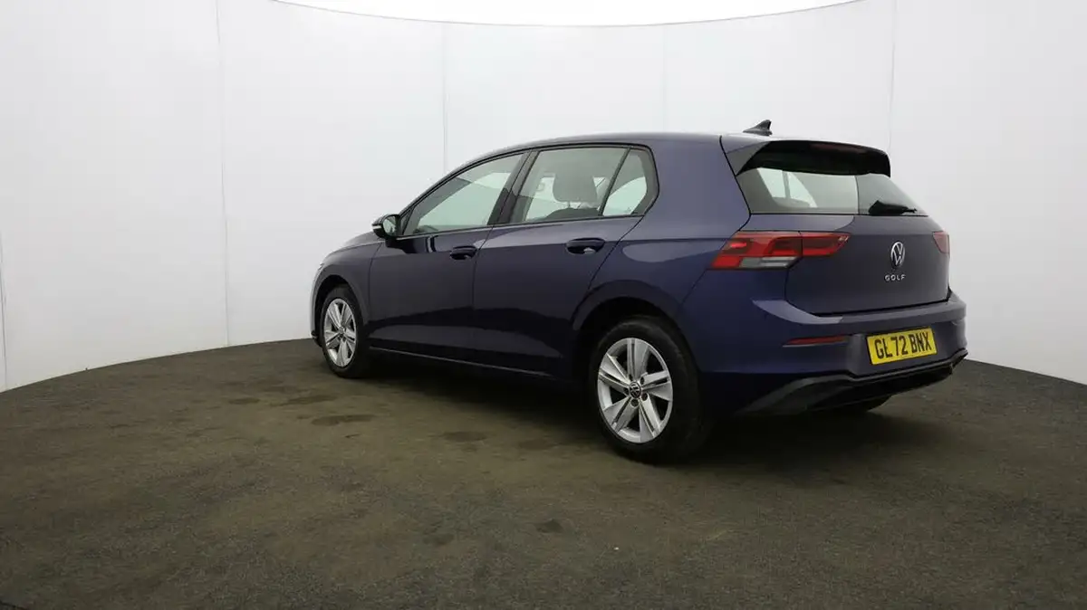 2022-volkswagen-golf-15-tsi-life-130ps-hatchback-big-46