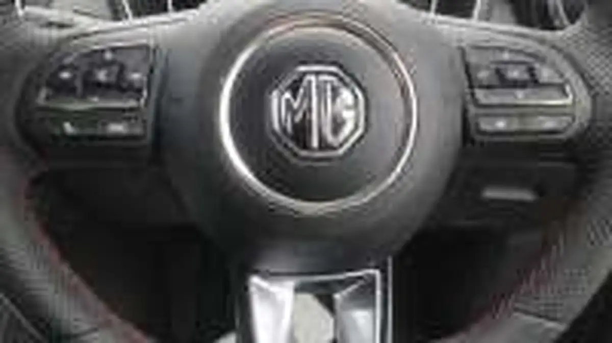 2024-mg-hs-15t-gdi-trophy-162ps-1490cc-big-10
