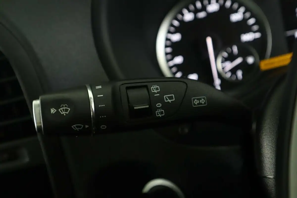 2020-mercedes-benz-vito-20cdi-119-tourer-select-l3-190bhpeu6dt-8-auto-big-12