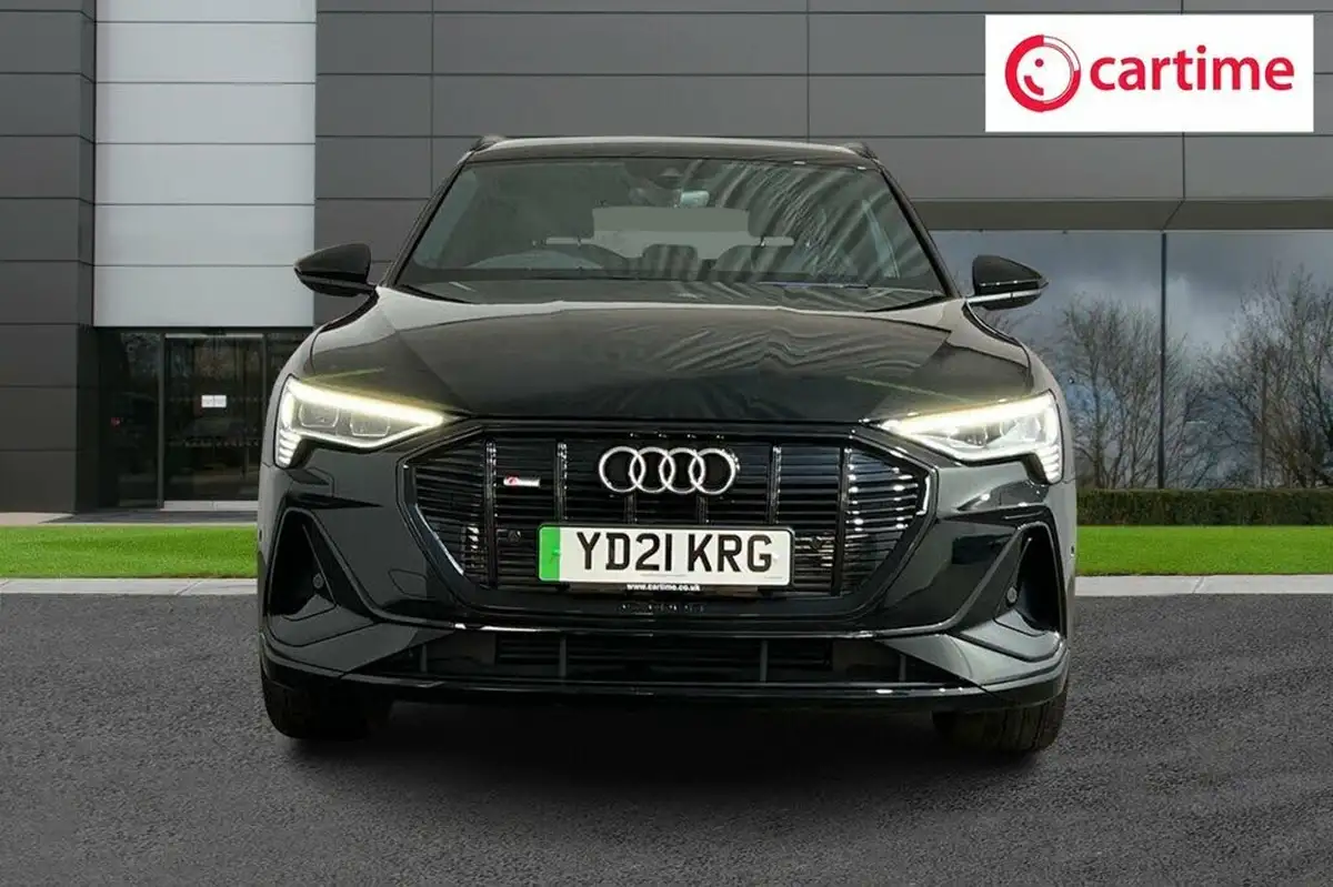2021-audi-e-tron-50e-black-edition-station-wagon-big-3
