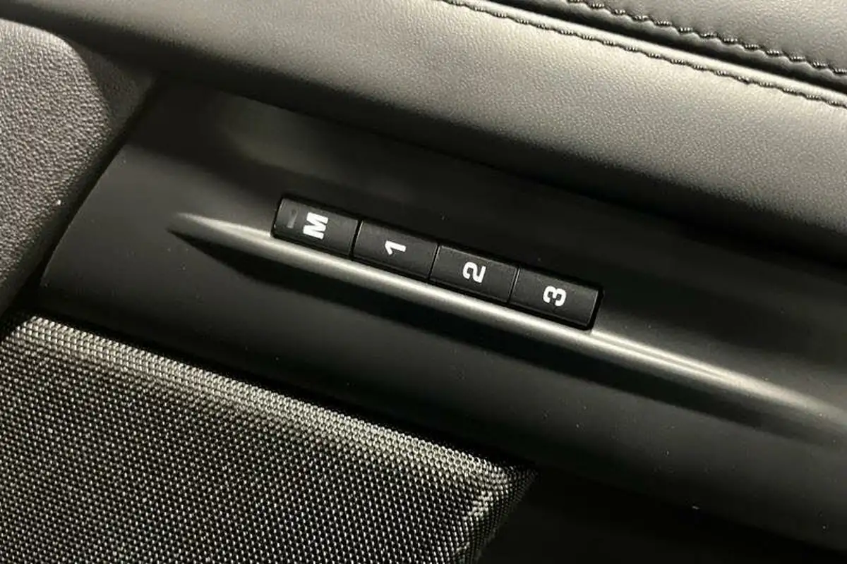 2020-land-rover-range-rover-evoque-15-p300e-r-dynamic-hse-309ps-1498cc-big-27