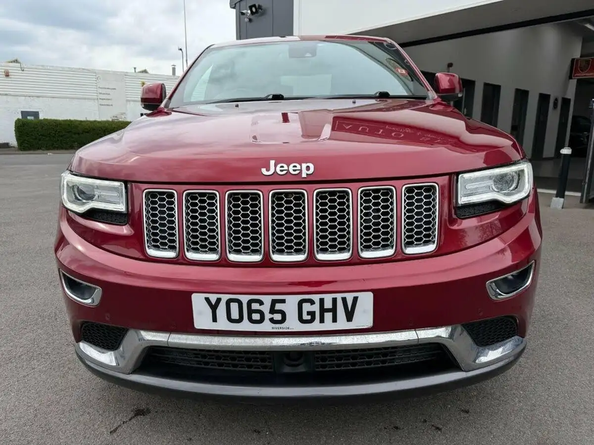 2015-jeep-grand-cherokee-30crd-summit-big-6