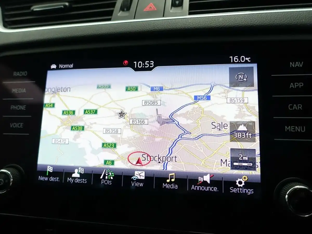 2019-skoda-octavia-16tdi-se-l-estate-big-3
