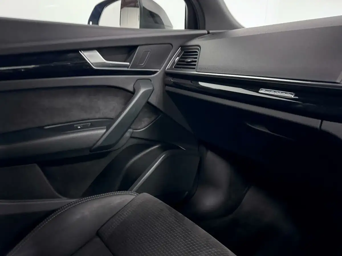 2020-audi-q5-20-45-tfsi-black-edition-big-24