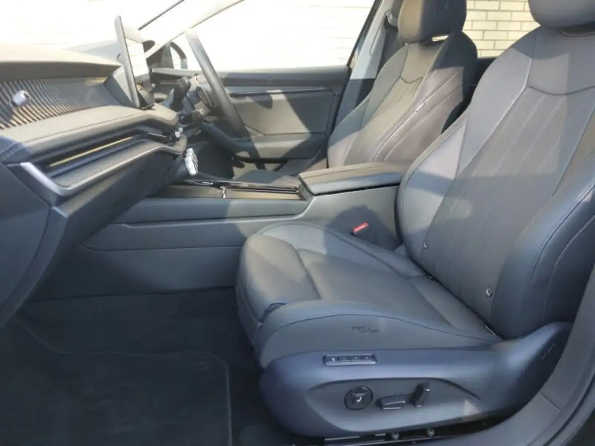 2024-skoda-superb-20tdi-se-l-150ps-scr-estate-dsg-big-4
