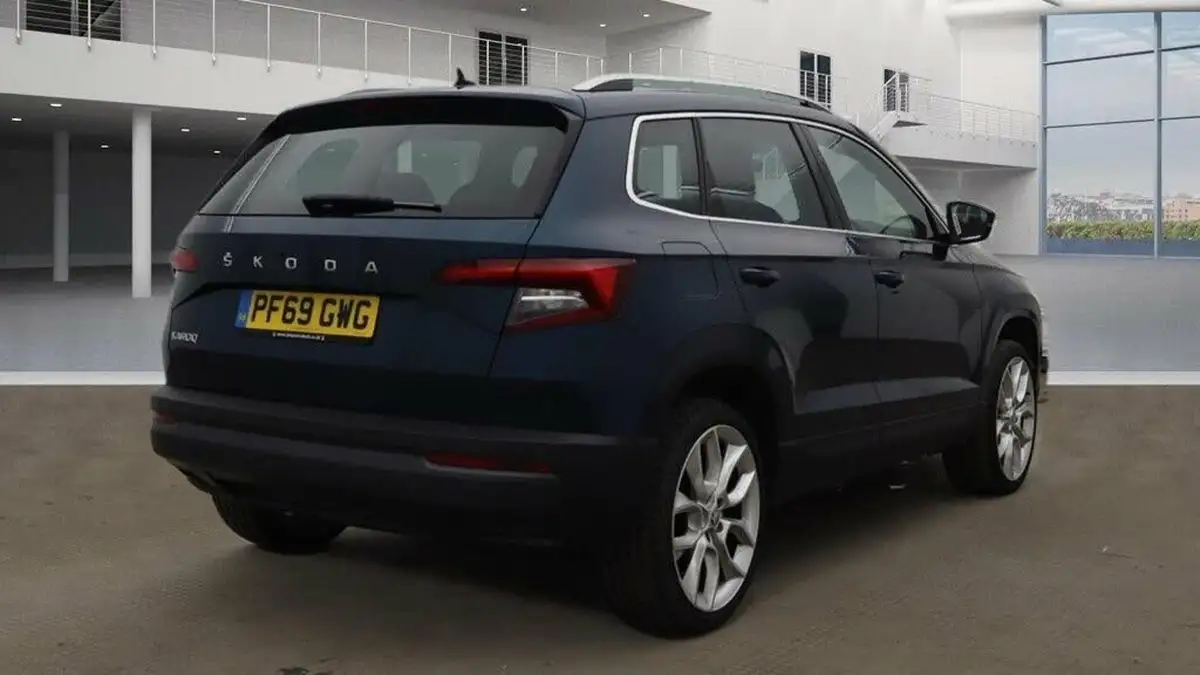 2020-skoda-karoq-15-tsi-edition-dsg-big-3