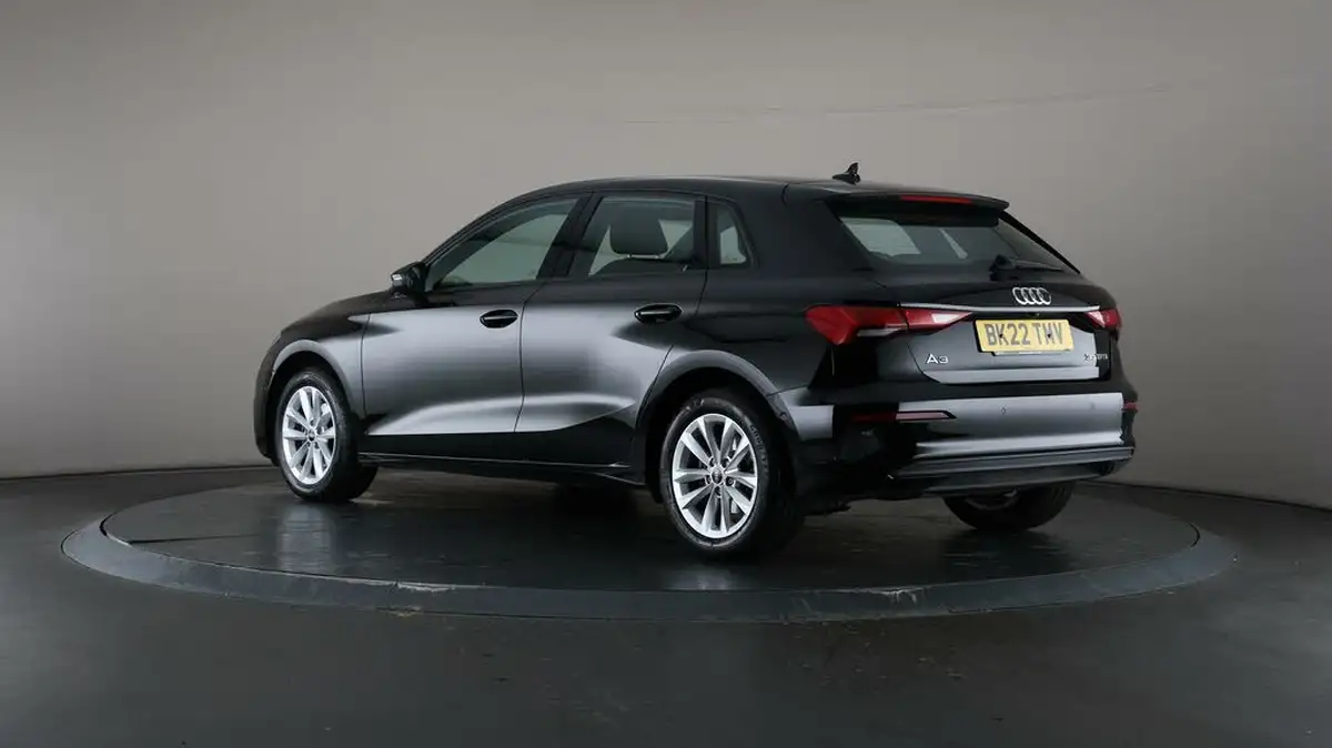 2022-audi-a3-15-35-tfsi-technik-s-tronic-big-5