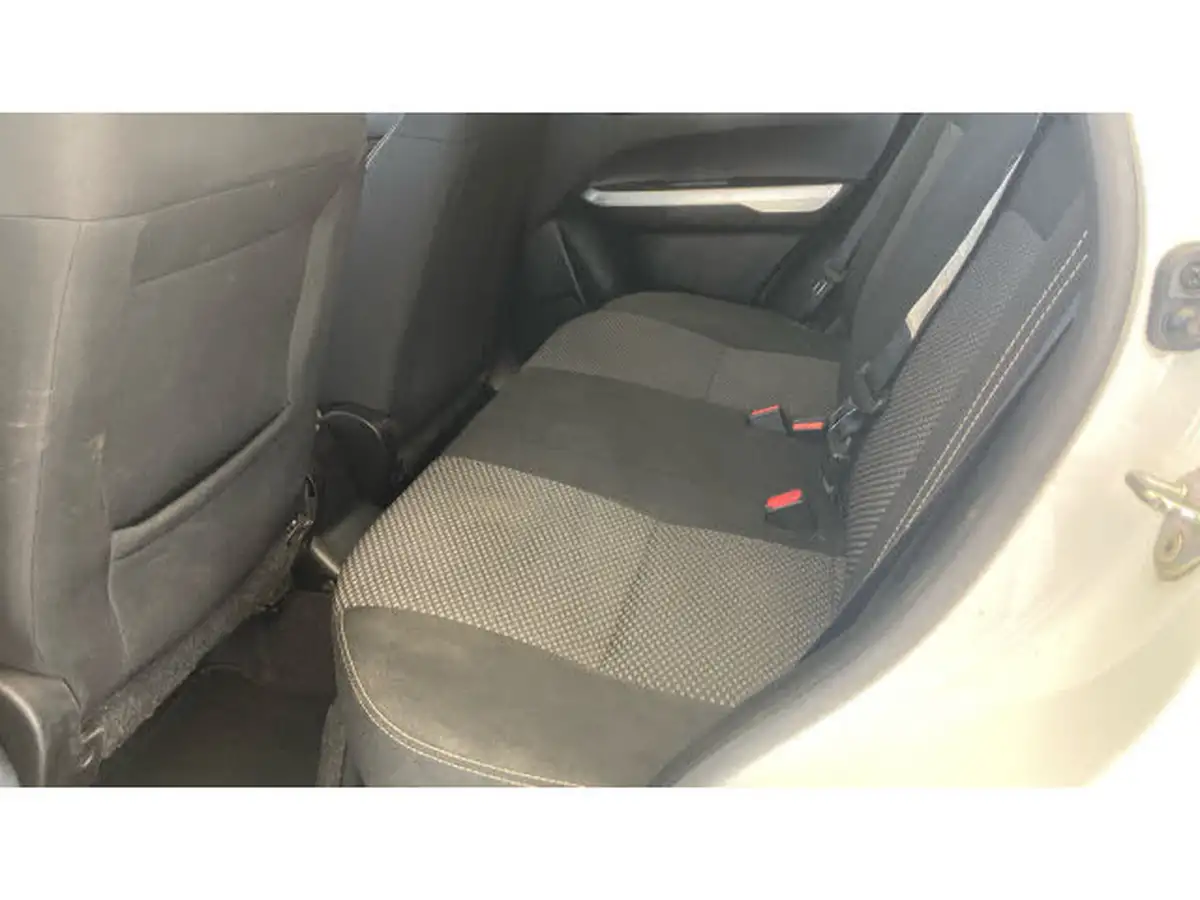 2016-suzuki-vitara-16-sz4-big-15