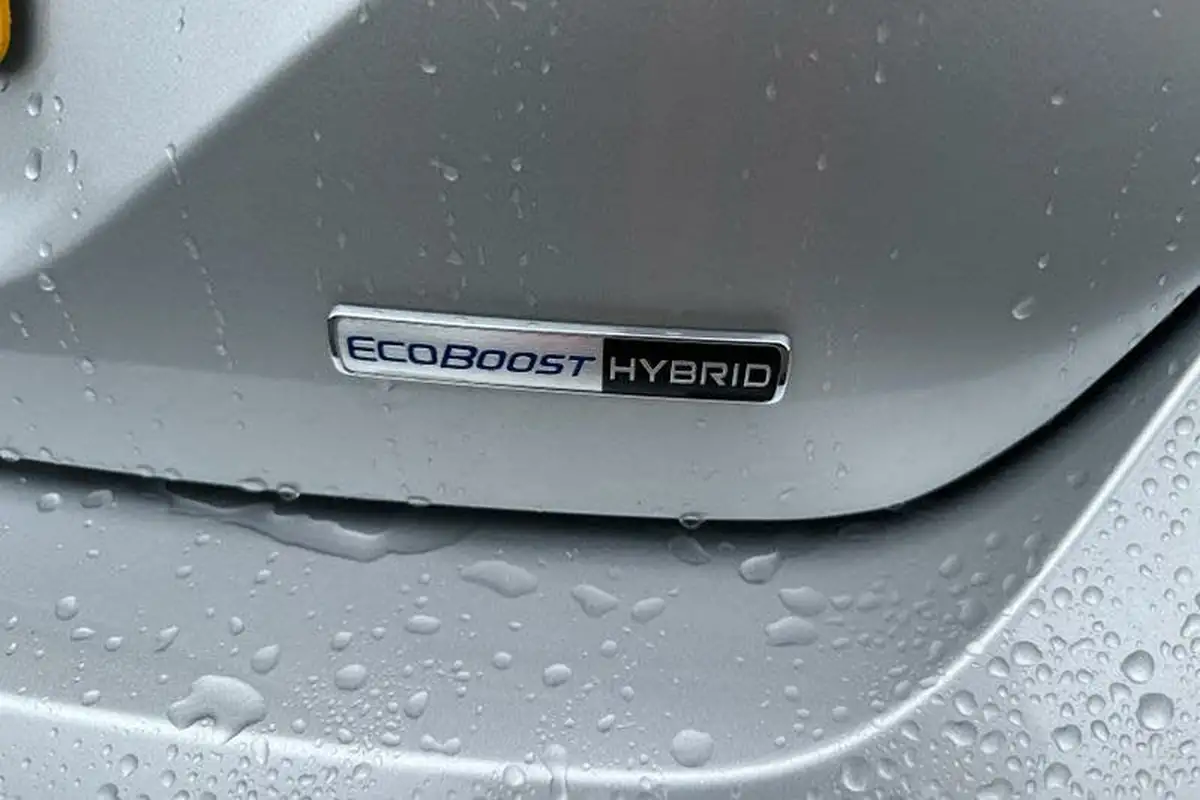 2022-ford-fiesta-10t-titanium-vignale-125ps-hybrid-mhev-big-36