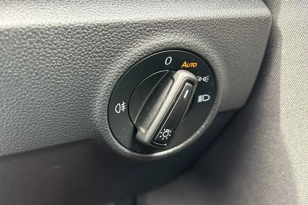 2023-volkswagen-t-roc-15-tsi-life-dsg-big-52