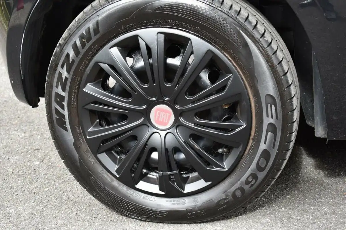 2014-fiat-500-12-pop-ss-big-24