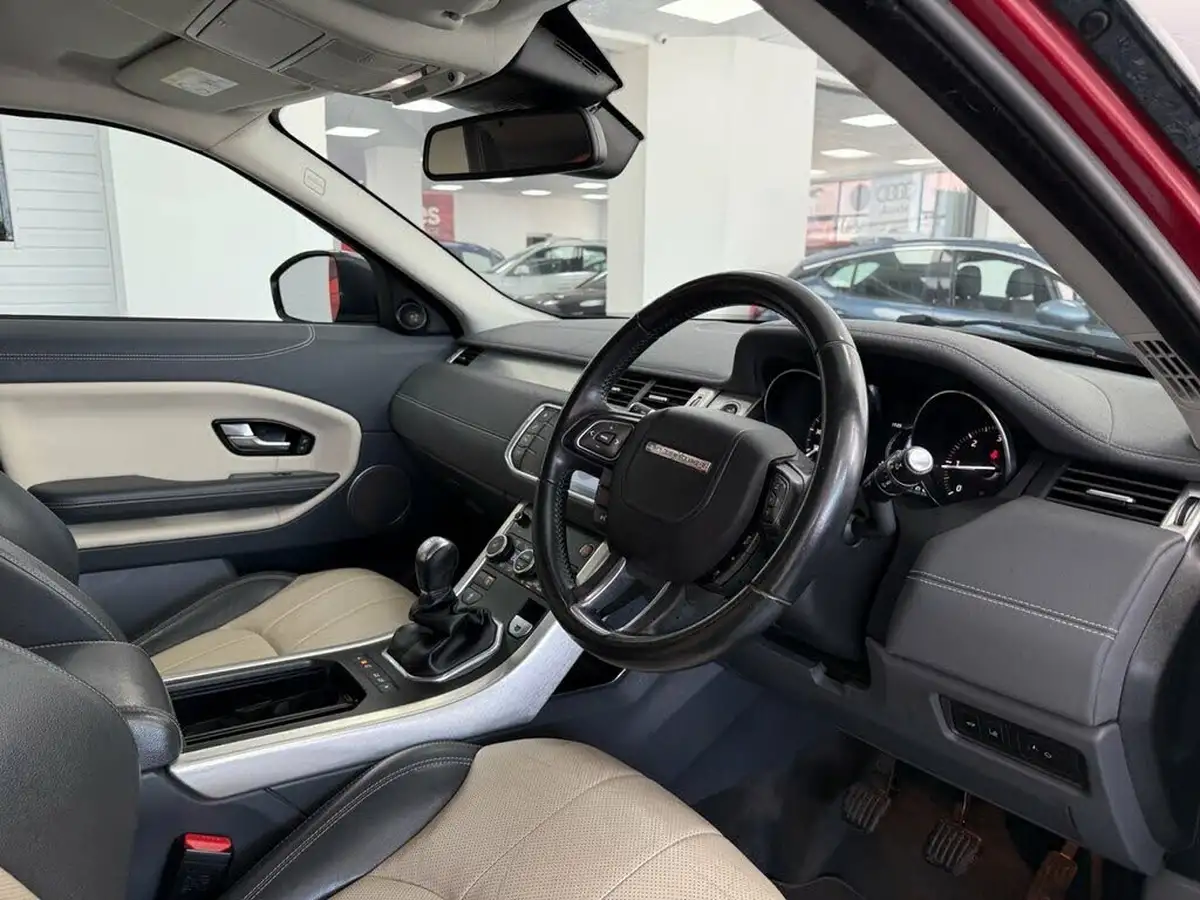 2015-land-rover-range-rover-evoque-20td4-se-tech-ss-hatchback-5d-big-27
